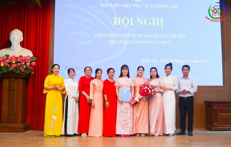 Quốc Oai công bố thành lập Chi hội Phụ nữ Công an xã và 9 Chi hội Phụ nữ trường Mầm non- Ảnh 10.