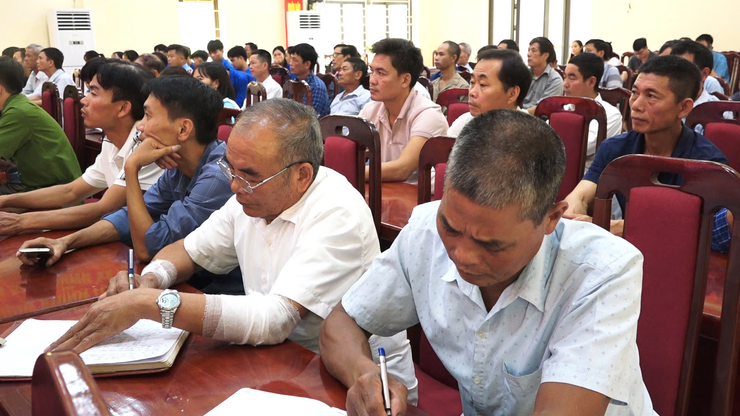 XÃ DÂN HÒA RA QUÂN TỔNG KIỂM TRA, XỬ LÝ VI PHẠM VỀ TRẬT TỰ, AN TOÀN GIAO THÔNG, TRẬT TỰ ĐÔ THỊ, TRẬT TỰ CÔNG CỘNG NĂM 2025- Ảnh 3.