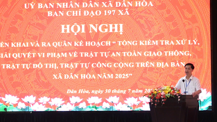 XÃ DÂN HÒA RA QUÂN TỔNG KIỂM TRA, XỬ LÝ VI PHẠM VỀ TRẬT TỰ, AN TOÀN GIAO THÔNG, TRẬT TỰ ĐÔ THỊ, TRẬT TỰ CÔNG CỘNG NĂM 2025- Ảnh 6.
