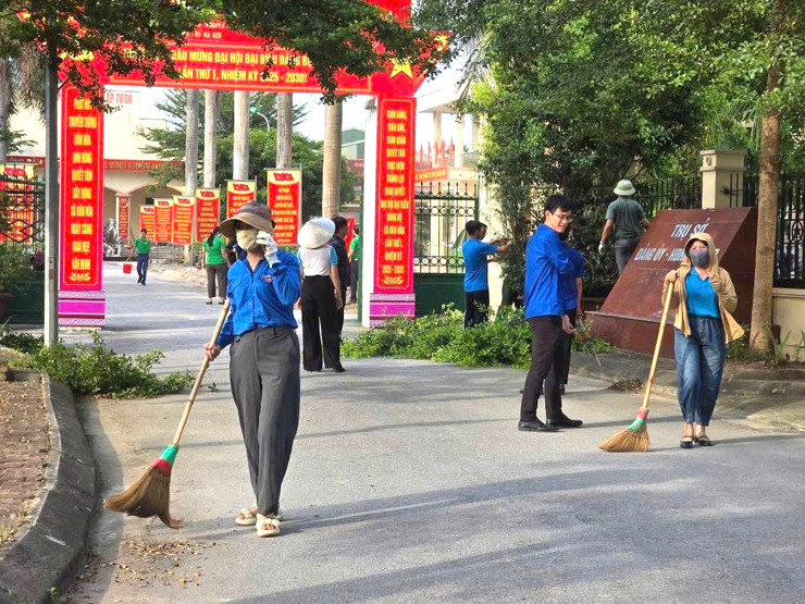 Khánh thành công trình “Vườn hoa Mặt trận Tổ quốc” chào mừng Đại hội Đảng bộ xã Dân Hòa lần thứ I, nhiệm kỳ 2025–2030- Ảnh 5.