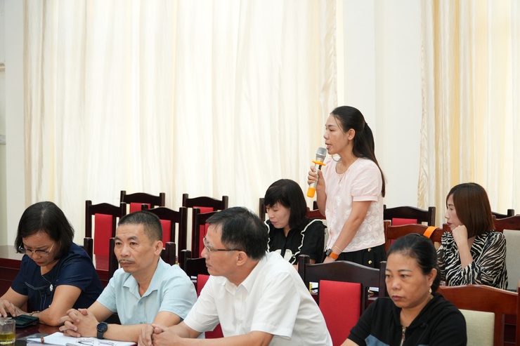 Lãnh đạo xã làm việc với các trường học trên địa bàn để nghe báo cáo công tác chuẩn bị cho năm học mới 2025-2026- Ảnh 4.