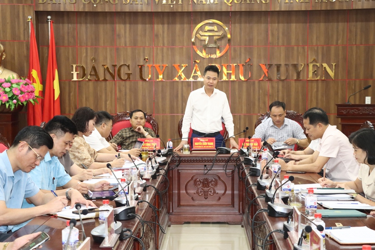 Đảng ủy xã Phú Xuyên tổ chức hội nghị Ban chấp hành Đảng bộ thảo luận, thống nhất các nội dung chương trình Đại hội Đảng bộ xã.- Ảnh 5.