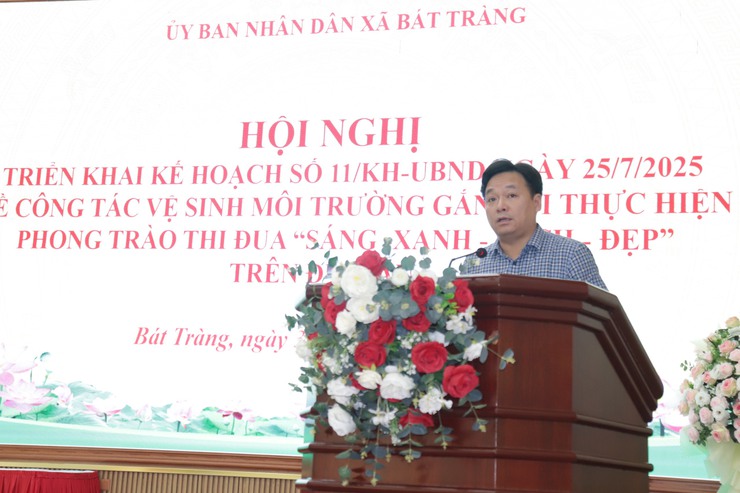 UBND xã Bát Tràng triển khai Kế hoạch về công tác vệ sinh môi trường gắn với thực hiện phong trào thi đua Sáng - Xanh - Sạch - Đẹp trên địa bàn xã- Ảnh 2.