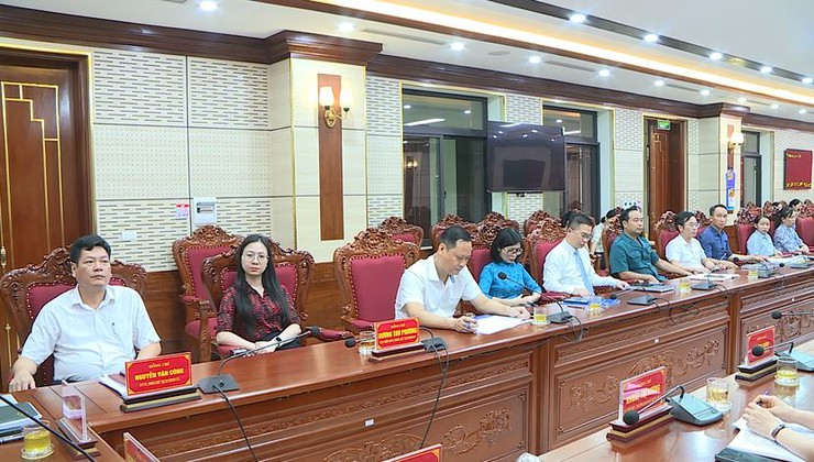 Xã Phúc Thọ công bố và trao Quyết định về công tác cán bộ- Ảnh 3.