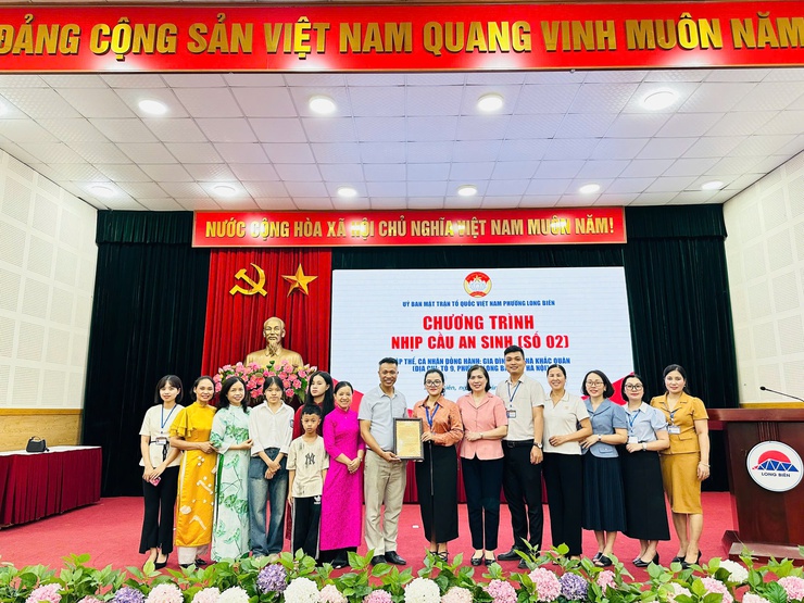 MTTQ Việt Nam phường Long Biên tổ chức chương trình “Nhịp cầu an sinh (số 02)”- Ảnh 6.