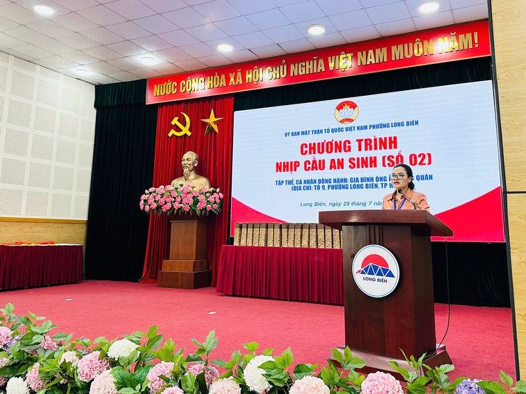 MTTQ Việt Nam phường Long Biên tổ chức chương trình “Nhịp cầu an sinh (số 02)”- Ảnh 1.