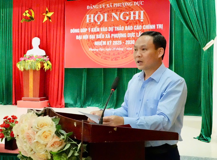 Đảng ủy xã Phượng Dực tổ chức hội nghị đóng góp ý kiến vào Dự thảo Báo cáo chính trị trình Đại hội đại biểu Đảng bộ xã lần thứ I, nhiệm kỳ 2025 – 2030
- Ảnh 4.