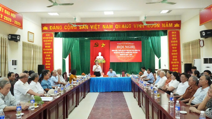 Đảng ủy xã Phượng Dực tổ chức hội nghị đóng góp ý kiến vào Dự thảo Báo cáo chính trị trình Đại hội đại biểu Đảng bộ xã lần thứ I, nhiệm kỳ 2025 – 2030
- Ảnh 1.