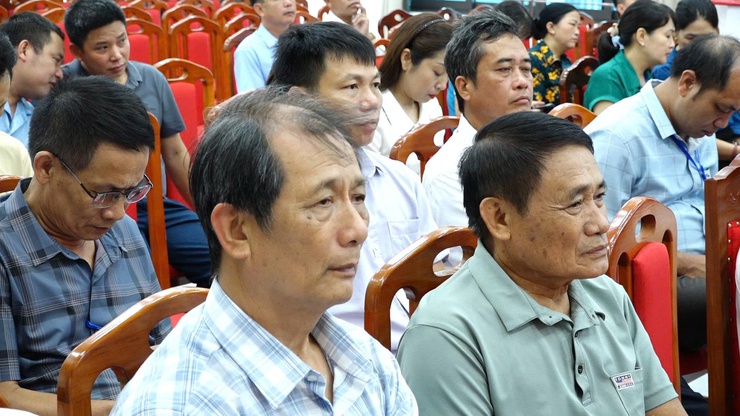 Ủy ban MTTQ Việt Nam xã Bình Minh lấy ý kiến đóng góp vào Dự thảo văn kiện Đại hội Đảng bộ các cấp- Ảnh 8.