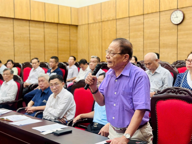 Đảng uỷ phường Ngọc Hà giao ban định kỳ với Bí thư chi bộ địa bàn dân cư tháng 7/2025- Ảnh 1.