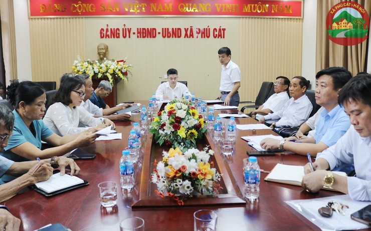 UBND xã Phú Cát tổ chức hội nghị hướng dẫn sắp xếp các hội quần chúng sau sáp nhập- Ảnh 1.