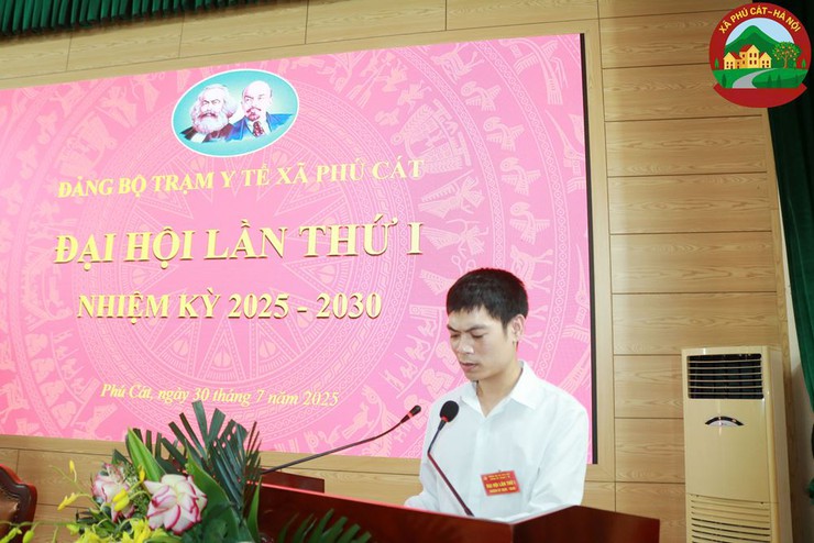 Đại hội Đảng bộ Trạm y tế xã Phú Cát lần thứ nhất, nhiệm kỳ 2025 - 2030- Ảnh 11.
