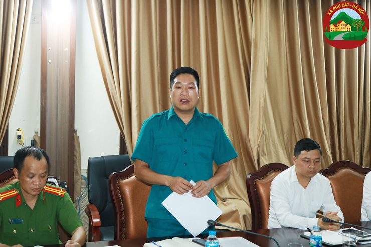 UBND xã Phú Cát tổ chức hội nghị tập thể kiểm điểm công tác tháng 7, triển khai nhiệm vụ công tác tháng 8/2025- Ảnh 5.