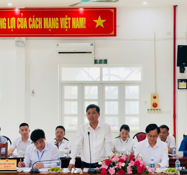 ĐỒNG CHÍ NGUYỄN MẠNH QUYỀN TUV, PHÓ CHỦ TỊCH UBND THÀNH PHỐ HÀ NỘI LÀM VIỆC VỚI XÃ BA VÌ.- Ảnh 2.