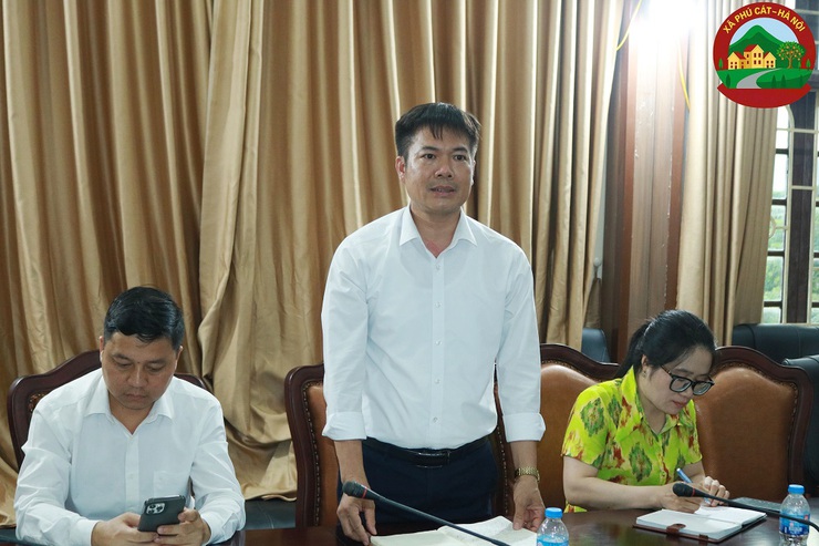 UBND xã Phú Cát tổ chức hội nghị tập thể kiểm điểm công tác tháng 7, triển khai nhiệm vụ công tác tháng 8/2025- Ảnh 6.