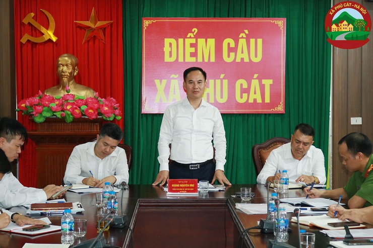 UBND xã Phú Cát tổ chức hội nghị tập thể kiểm điểm công tác tháng 7, triển khai nhiệm vụ công tác tháng 8/2025- Ảnh 7.