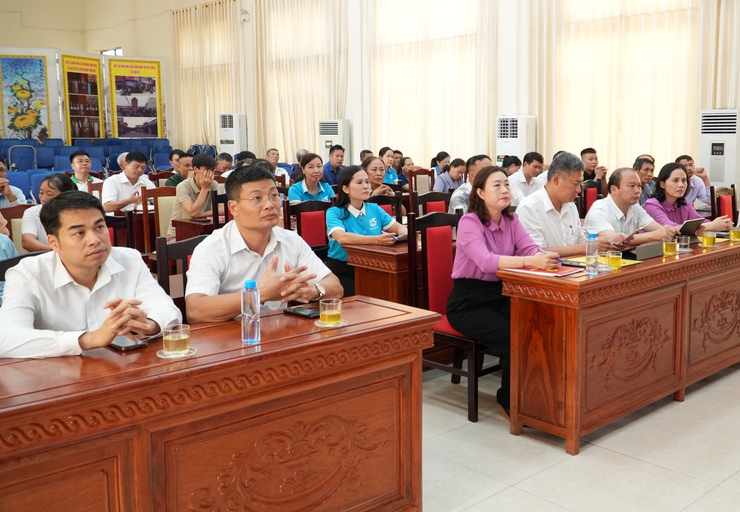 Thường trực HĐND – UBND – UB MTTQ xã Chuyên Mỹ ký kết hoạt động phối hợp công tác giai đoạn 2025-2030- Ảnh 1.