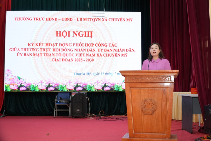 Thường trực HĐND – UBND – UB MTTQ xã Chuyên Mỹ ký kết hoạt động phối hợp công tác giai đoạn 2025-2030- Ảnh 4.