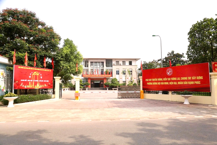 Chùm ảnh phường Dương Nội rộn ràng cờ hoa chào mừng Đại hội Đại biểu Đảng bộ phường lần thứ I, nhiệm kỳ 2025–2030- Ảnh 3.