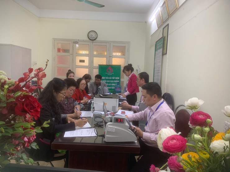 Hội LHPN phường Bồ Đề quản lý hiệu quả vốn vay Ngân hàng CSXH trên địa bàn phường- Ảnh 5.