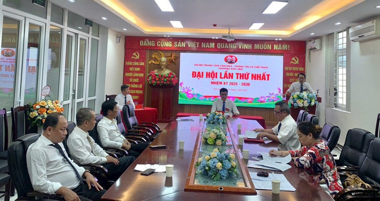 ĐẠI HỘI CÁC CHI BỘ TRỰC THUỘC ĐẢNG BỘ CÁC CƠ QUAN ĐẢNG, CÁC CHI BỘ TRỰC THUỘC ĐẢNG BỘ ỦY BAN NHÂN DÂN PHƯỜNG KIM LIÊN- Ảnh 14.