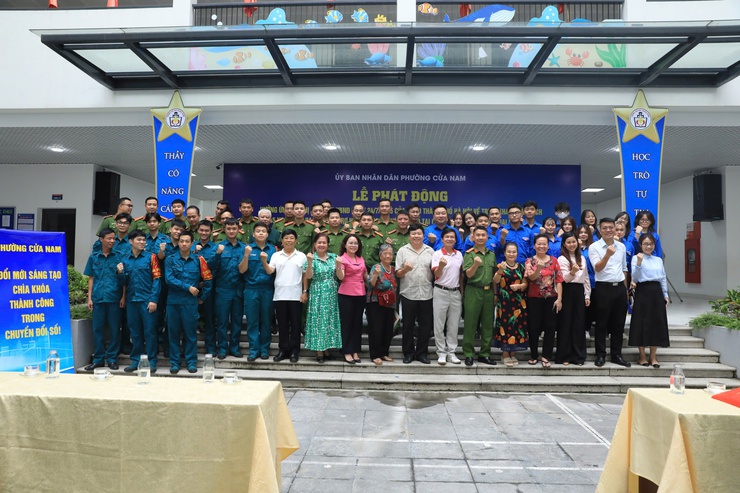 PHƯỜNG CỬA NAM PHÁT ĐỘNG CHIẾN DỊCH “45 NGÀY ĐÊM RA QUÂN” CHUYỂN ĐỔI SỐ
- Ảnh 10.