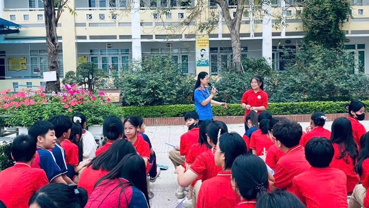 Xã Nam Phù: Tăng cường bảo đảm an toàn giao thông cho học sinh dịp nghỉ hè- Ảnh 2.