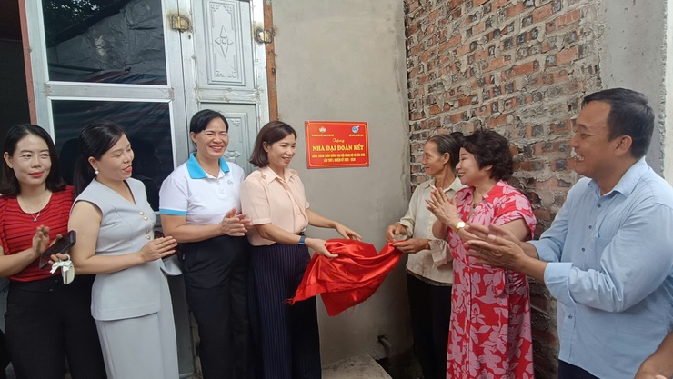 ẤM LÒNG NHỮNG NGÔI NHÀ ĐẠI ĐOÀN KẾT- Ảnh 4.