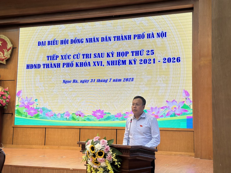 Đại biểu HĐND thành phố tiếp xúc cử tri sau kỳ họp thứ 25 tại phường Ngọc Hà- Ảnh 5.