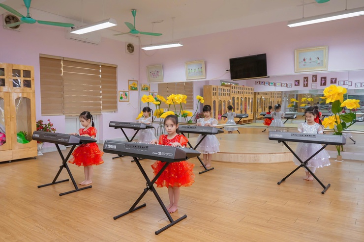 Trường Mầm non Chu Văn An: Nơi yêu thương, chắp cánh những ước mơ.- Ảnh 7.