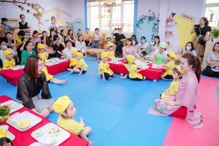 Trường Mầm non Chu Văn An: Nơi yêu thương, chắp cánh những ước mơ.- Ảnh 11.