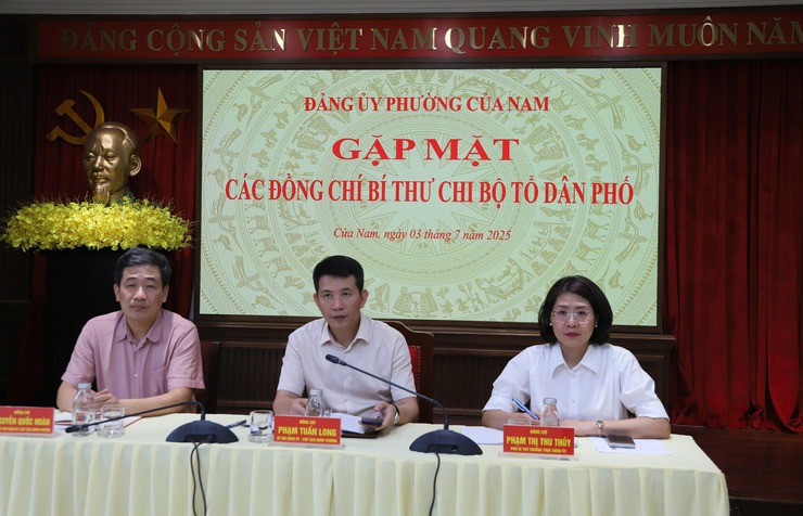 PHƯỜNG CỬA NAM: GẶP MẶT BÍ THƯ CHI BỘ TỔ DÂN PHỐ, LẮNG NGHE Ý KIẾN CƠ SỞ- Ảnh 2.