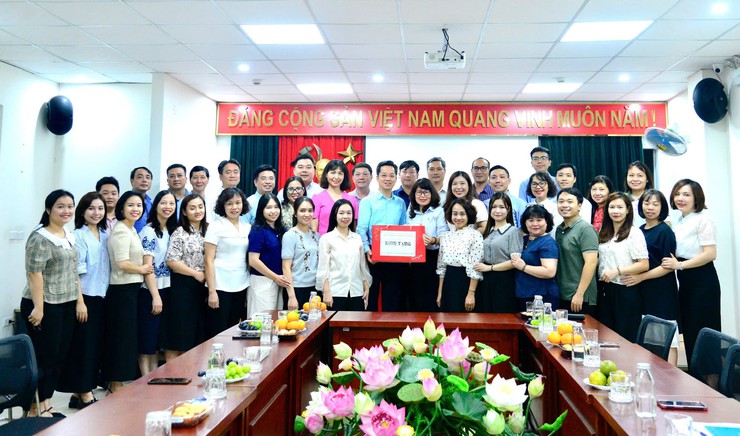 Đoàn Đảng ủy phường Hoàn Kiếm làm việc với Ủy ban MTTQ Việt Nam phường và Trung tâm Chính trị khu vực Hoàn Kiếm- Ảnh 6.