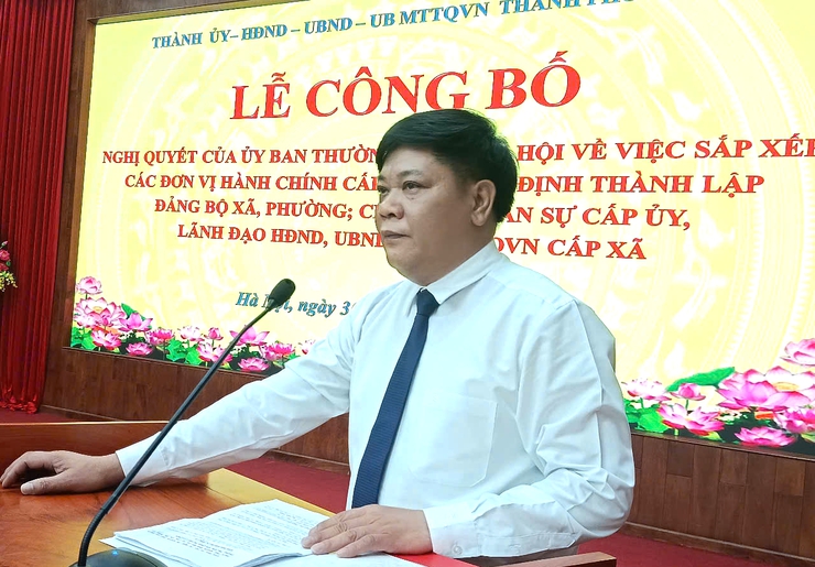 Lễ công bố Nghị Quyết sáp nhập các đơn vị hành chính cấp xã và quyết định thành lập Đảng bộ, chỉ định nhân sự cấp ủy, lãnh đạo HĐND, UBND, UB MTTQ cấp xã - tại điểm cầu xã Thạch Thất- Ảnh 2.