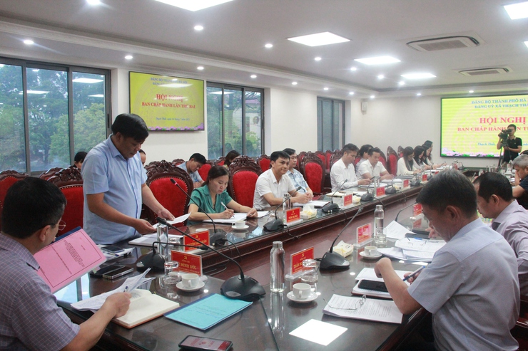 Ban chấp hành Đảng bộ xã Thạch Thất thảo luận về quy chế hoạt động, kế hoạch Đại hội Đảng bộ lần thứ nhất, nhiệm kỳ 2025 - 2030- Ảnh 2.