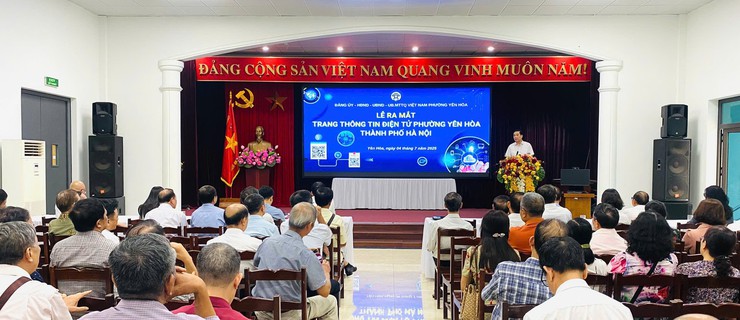 Lễ ra mắt Trang thông tin điện tử phường Yên Hoà- Ảnh 2.