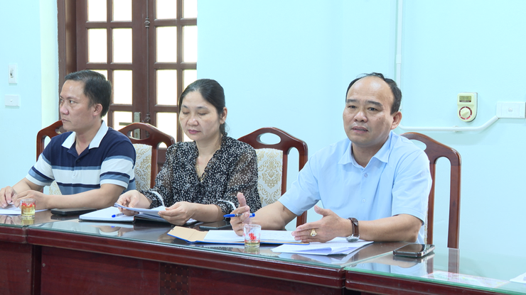 Phó Chủ tịch UBND xã An Khánh Bùi Thu Hương làm việc với Trung tâm Văn hóa, Thông tin và Thể thao xã- Ảnh 2.