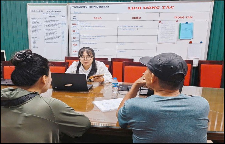 Phường Phương Liệt: Tuyển sinh trực tuyến lớp 1 năm học 2025-2026 trên địa bàn phường, đảm bảo tiến độ.- Ảnh 2.