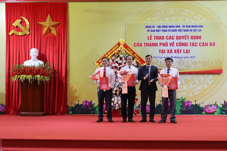 Chỉ định Chủ tịch, Phó Chủ tịch Ủy ban nhân dân xã Vật Lại nhiệm kỳ 2021 - 2026- Ảnh 1.