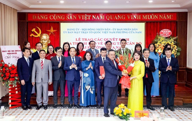 Hà Nội chỉ định các chức danh Chủ tịch, Phó Chủ tịch UBND phường Cửa Nam nhiệm kỳ 2021 - 2026- Ảnh 1.