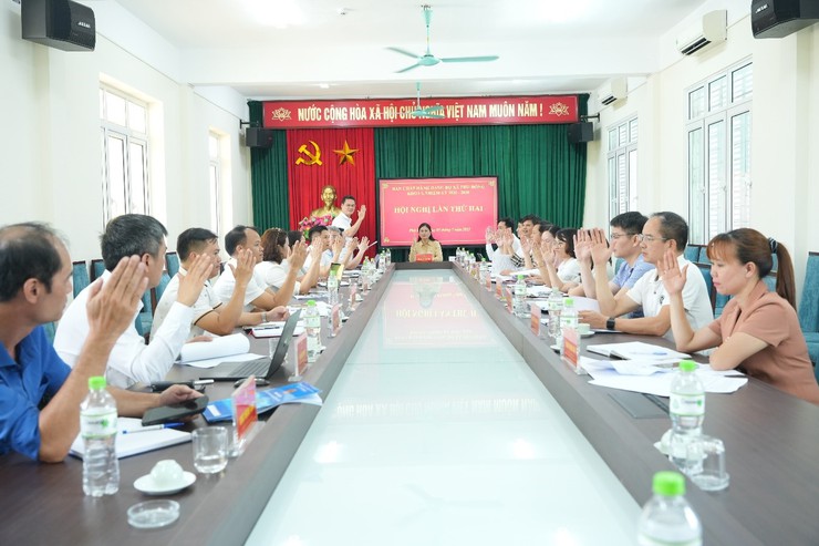 Hội nghị lần thứ 2, Ban chấp hành Đảng bộ xã Phù Đổng khóa 1, nhiệm kỳ 2025 - 2030- Ảnh 5.