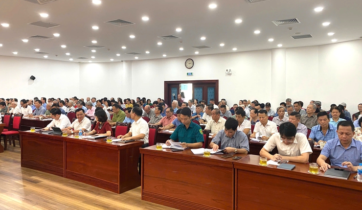 Đảng ủy - HĐND - UBND - Ủy ban MTTQ Việt Nam phường Cầu Giấy tổ chức Hội nghị giao ban với các Bí thư Chi bộ, Tổ trưởng dân phố, Trưởng ban công tác mặt trận tháng 7/2025- Ảnh 1.