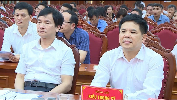 Hội nghị cán bộ chủ chốt xã Phúc Thọ: Quyết tâm cao cho nhiệm vụ phát triển 6 tháng cuối năm 2025- Ảnh 6.