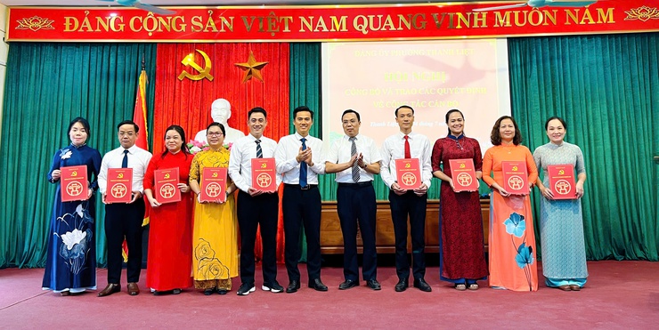 Đảng uỷ phường Thanh Liệt:  Củng cố tổ chức, sẵn sàng cho chặng đường mới- Ảnh 3.