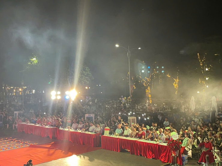 Chương trình nghệ thuật chào mừng Thành lập phường Sơn Tây- Ảnh 3.