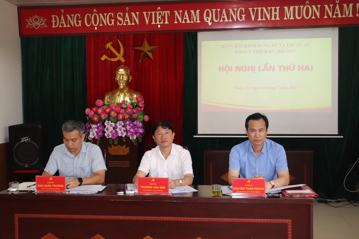 Hội nghị Ban Chấp hành lần thứ 2 Đảng bộ xã Thuận An- Ảnh 1.