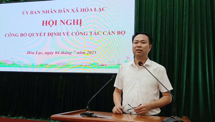 UBND xã Hòa Lạc tổ chức Hội nghị công bố Quyết định thành lập và bổ nhiệm cán bộ Trạm Y tế xã- Ảnh 2.