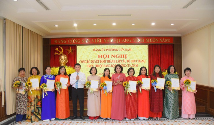 CÔNG BỐ QUYẾT ĐỊNH THÀNH LẬP 83 TỔ CHỨC CƠ SỞ ĐẢNG THUỘC ĐẢNG BỘ PHƯỜNG CỬA NAM- Ảnh 14.