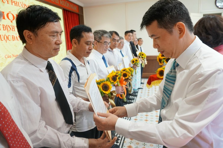 CÔNG BỐ QUYẾT ĐỊNH THÀNH LẬP 83 TỔ CHỨC CƠ SỞ ĐẢNG THUỘC ĐẢNG BỘ PHƯỜNG CỬA NAM- Ảnh 7.