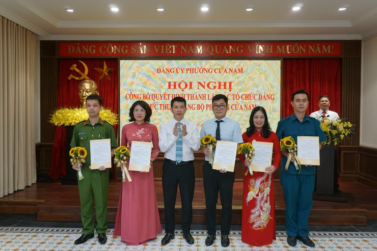 CÔNG BỐ QUYẾT ĐỊNH THÀNH LẬP 83 TỔ CHỨC CƠ SỞ ĐẢNG THUỘC ĐẢNG BỘ PHƯỜNG CỬA NAM- Ảnh 16.
